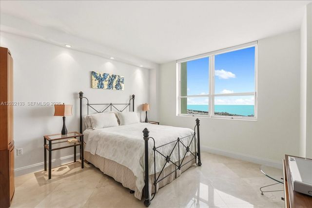 90 Alton Rd PH3203, Miami Beach, FL 33139
