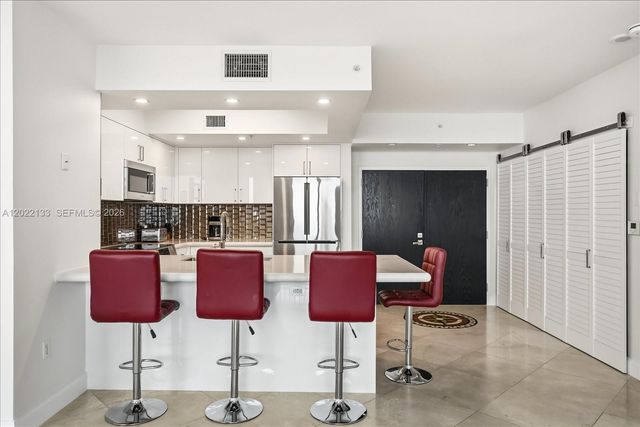 90 Alton Rd PH3203, Miami Beach, FL 33139