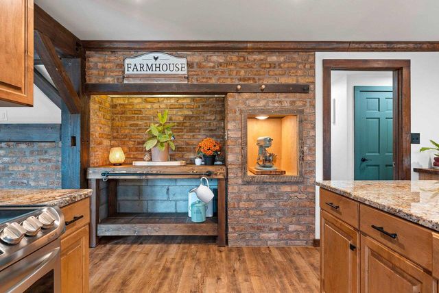 2482 MORNING STAR COURT, Green Bay, WI 54302