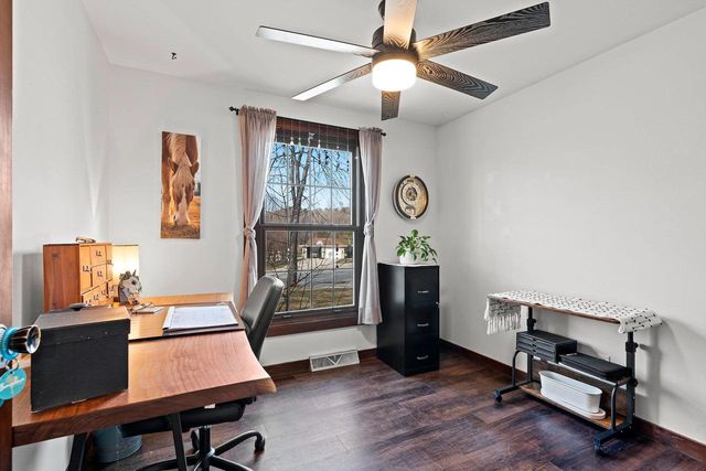 2482 MORNING STAR COURT, Green Bay, WI 54302