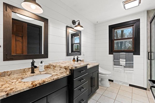 2482 MORNING STAR COURT, Green Bay, WI 54302