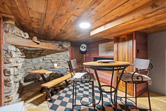 2482 MORNING STAR COURT, Green Bay, WI 54302