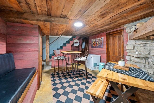 2482 MORNING STAR COURT, Green Bay, WI 54302
