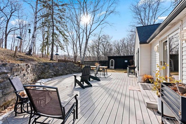 2482 MORNING STAR COURT, Green Bay, WI 54302