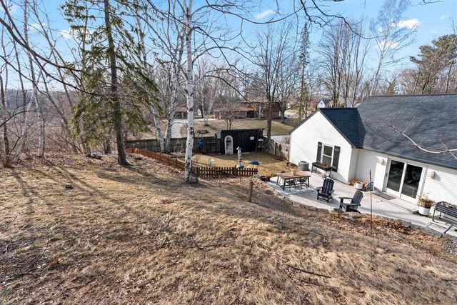 2482 MORNING STAR COURT, Green Bay, WI 54302