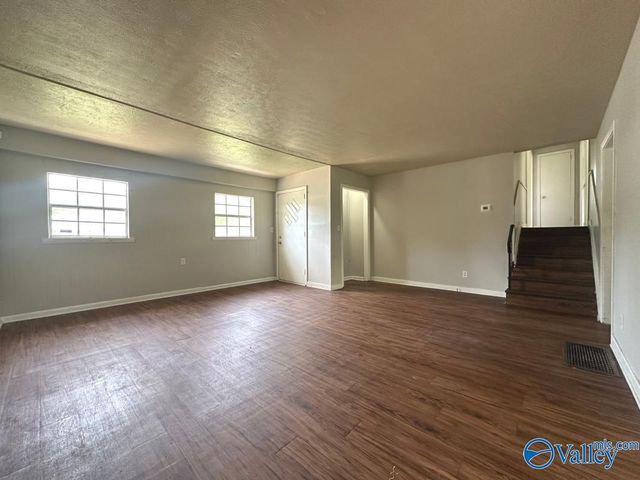 2416 Redmont Road NW, Huntsville, AL 35810