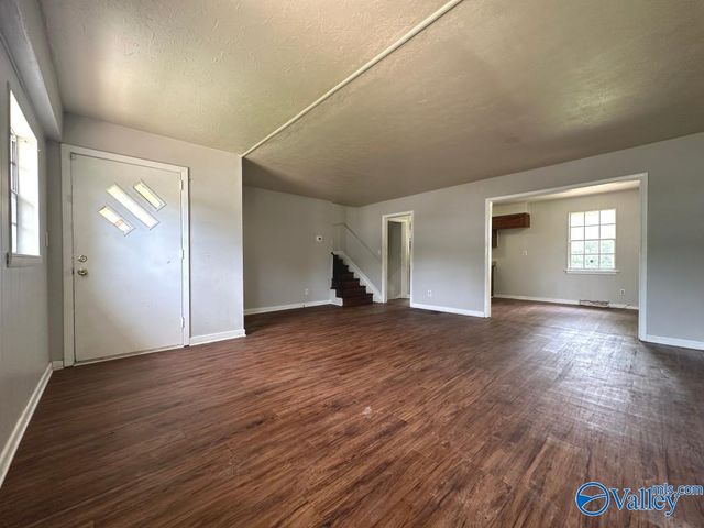 2416 Redmont Road NW, Huntsville, AL 35810