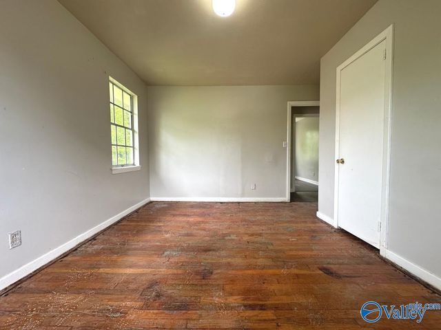 2416 Redmont Road NW, Huntsville, AL 35810