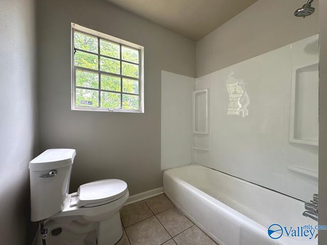 2416 Redmont Road NW, Huntsville, AL 35810