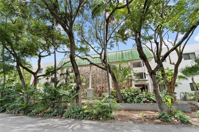 2924 Day Avenue N211, Miami, FL 33133