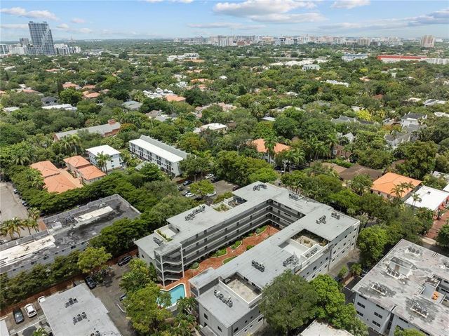 2924 Day Avenue N211, Miami, FL 33133