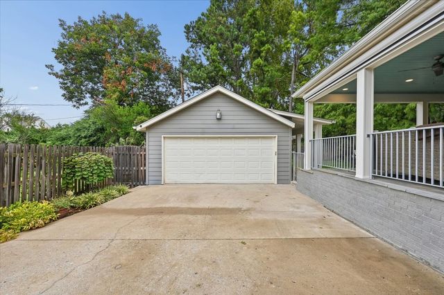 1535 E 34th Street, Tulsa, OK 74105