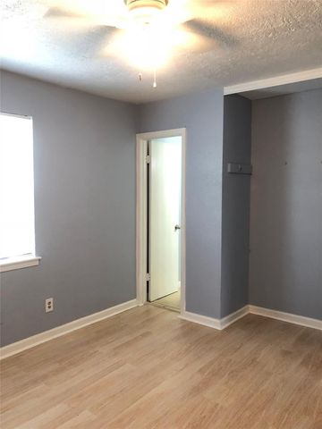 9714 Galaxy Street, Houston, TX 77078