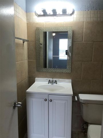 9714 Galaxy Street, Houston, TX 77078