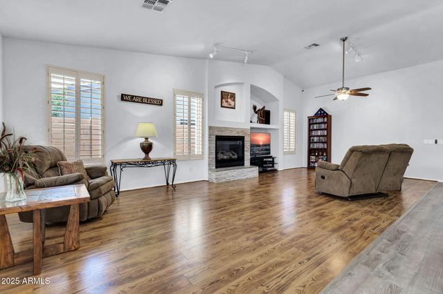 2163 E FIRESTONE Drive, Chandler, AZ 85249