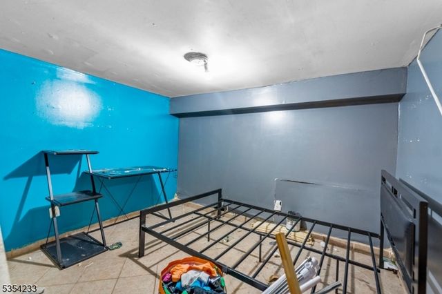 246 Ackerman Ave, Clifton City, NJ 07011