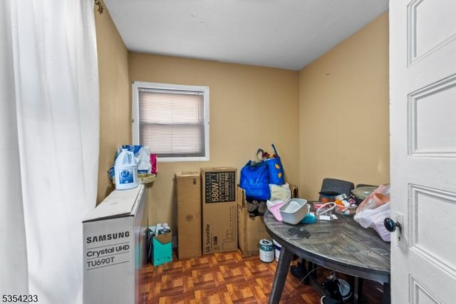 246 Ackerman Ave, Clifton City, NJ 07011