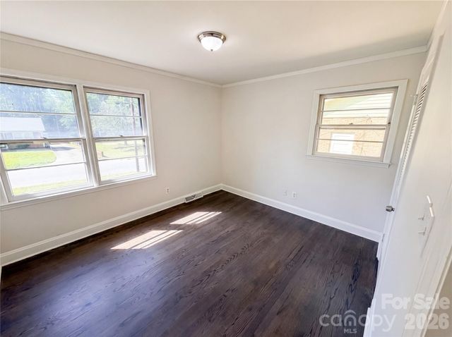 1815 Weststone Drive, Charlotte, NC 28208