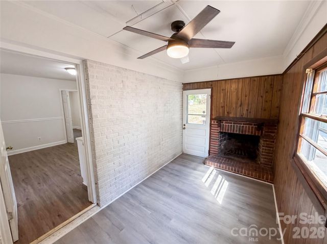 1815 Weststone Drive, Charlotte, NC 28208