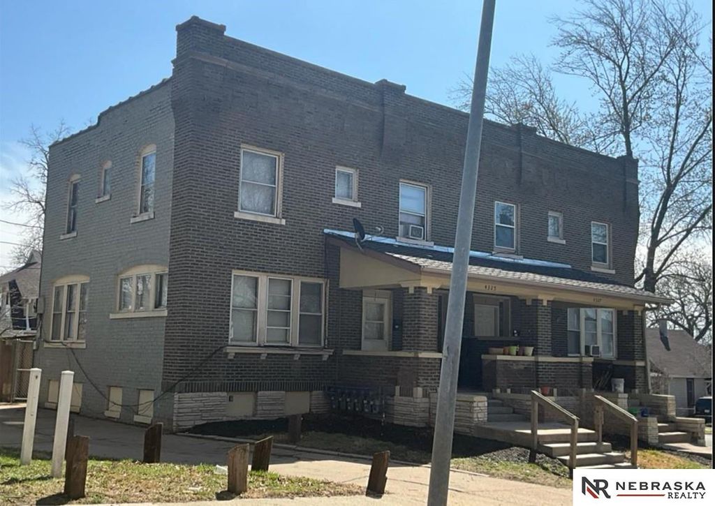 4325-4327 S 22 Street, Omaha, NE 68107
