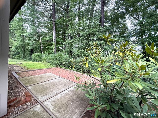 43 Mallard Drive 43, Farmington, CT 06002