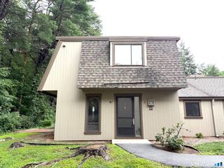 43 Mallard Drive 43, Farmington, CT 06002