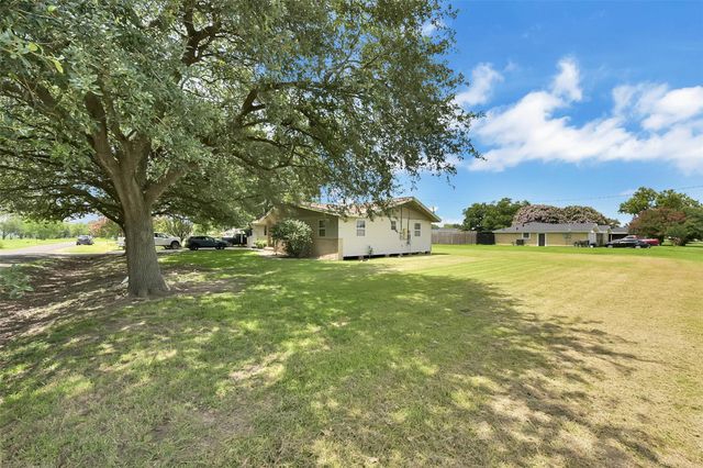 4800 Fort Worth Avenue, Port Arthur, TX 77640