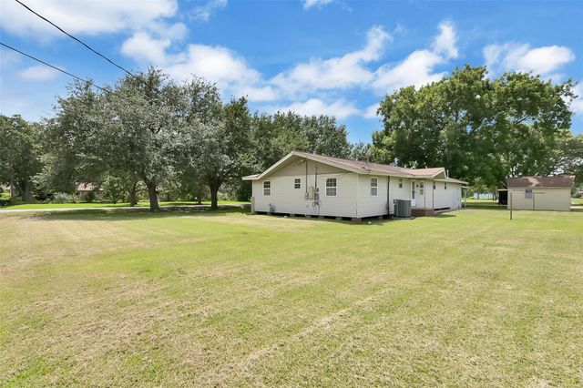 4800 Fort Worth Avenue, Port Arthur, TX 77640