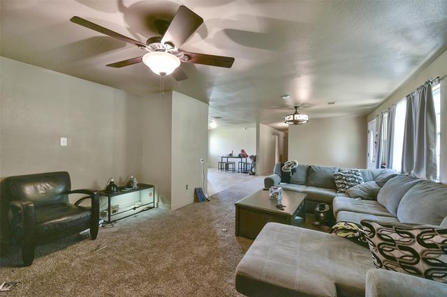 4800 Fort Worth Avenue, Port Arthur, TX 77640