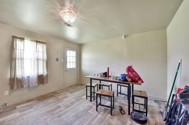 4800 Fort Worth Avenue, Port Arthur, TX 77640