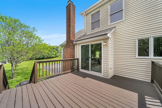 83 Jefferson Rd, Franklin, MA 02038