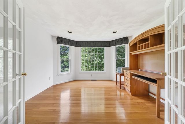 83 Jefferson Rd, Franklin, MA 02038