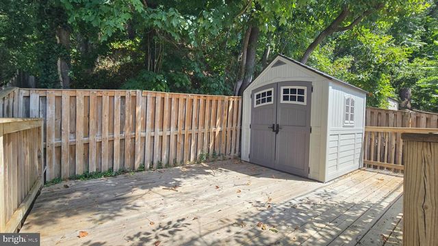 3723 KEMPER RD, Arlington, VA 22206