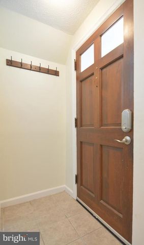 3723 KEMPER RD, Arlington, VA 22206