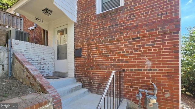 3723 KEMPER RD, Arlington, VA 22206