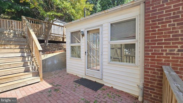 3723 KEMPER RD, Arlington, VA 22206