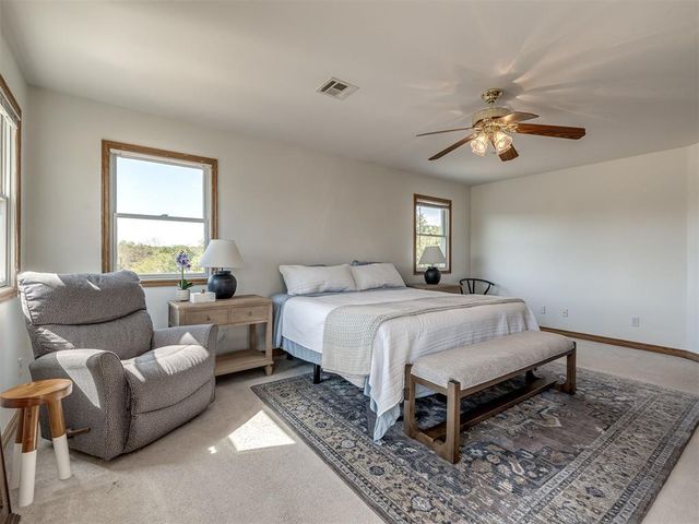 7650 Oakwood Way, Jones, OK 73049