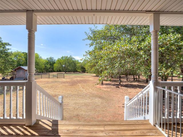 7650 Oakwood Way, Jones, OK 73049