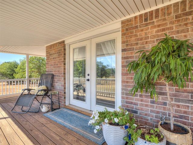 7650 Oakwood Way, Jones, OK 73049