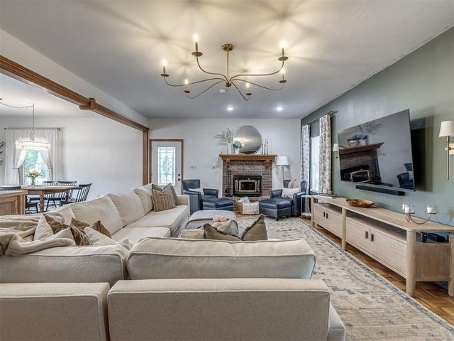 7650 Oakwood Way, Jones, OK 73049