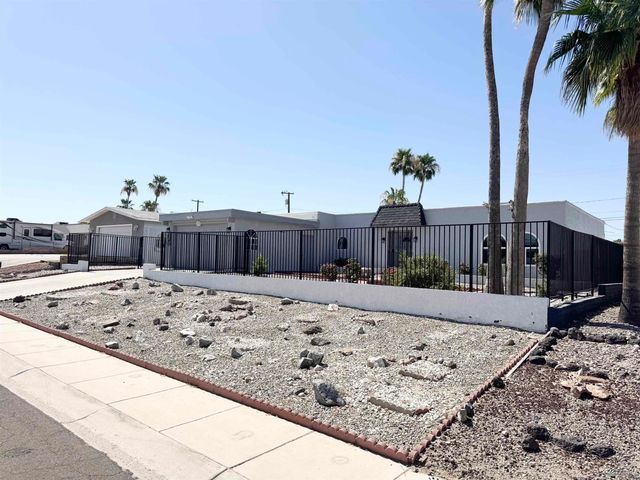 1331 W 16 Pl, Yuma, AZ 85364