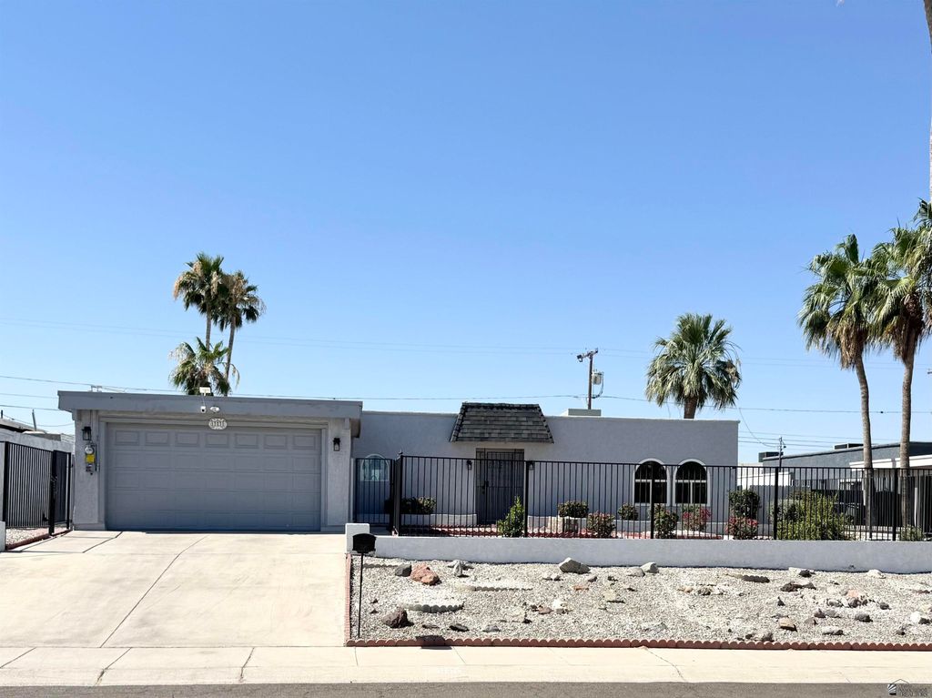 1331 W 16 Pl, Yuma, AZ 85364
