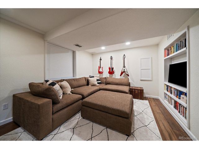11582 W 67th Ave, Arvada, CO 80004