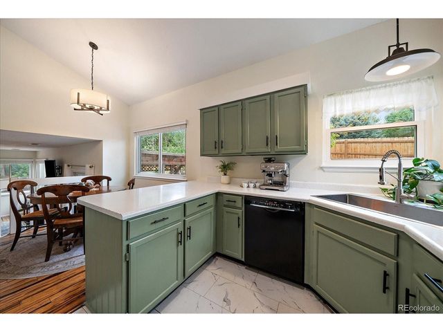 11582 W 67th Ave, Arvada, CO 80004