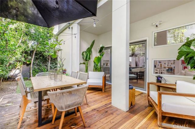 11645 Woodbridge Street, Studio City, CA 91604