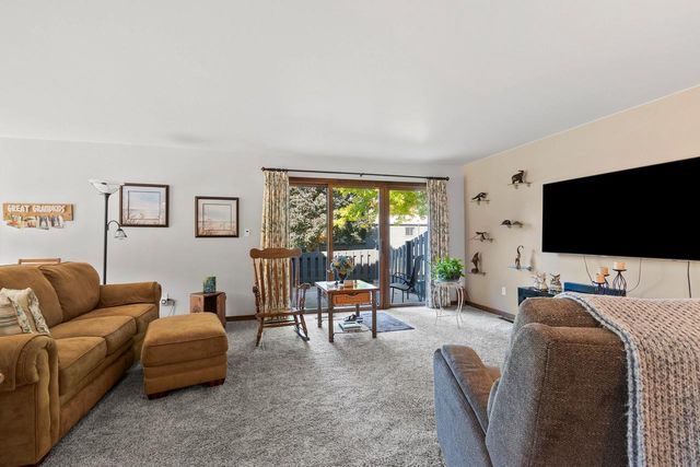 44 WEBSTER HEIGHTS DRIVE, Green Bay, WI 54301