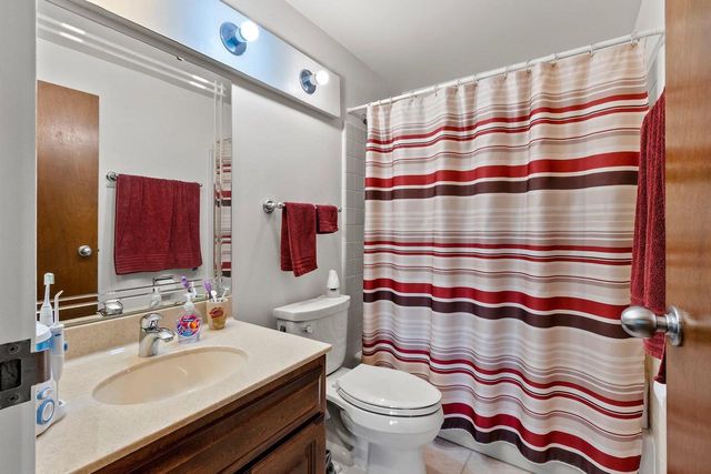 44 WEBSTER HEIGHTS DRIVE, Green Bay, WI 54301