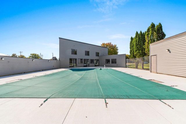 44 WEBSTER HEIGHTS DRIVE, Green Bay, WI 54301