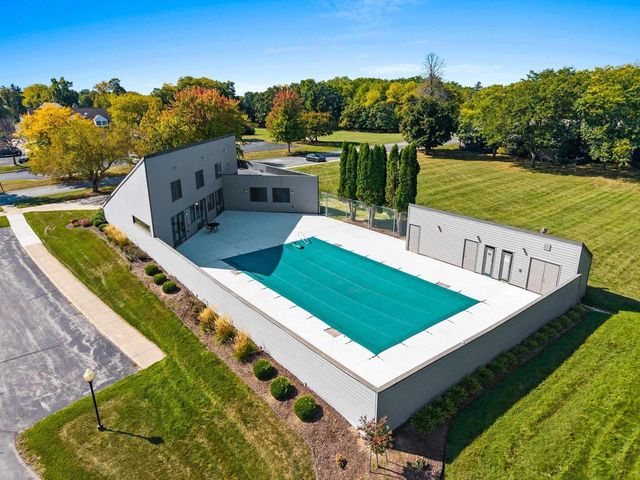 44 WEBSTER HEIGHTS DRIVE, Green Bay, WI 54301