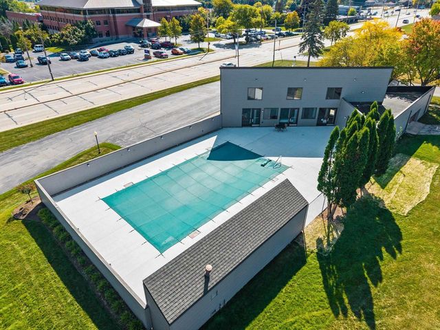 44 WEBSTER HEIGHTS DRIVE, Green Bay, WI 54301